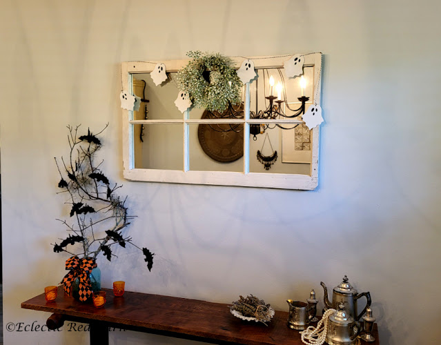 Ghost garland. Share NOW. #ghosts, #Halloween, #garland, #dollartree, #craft